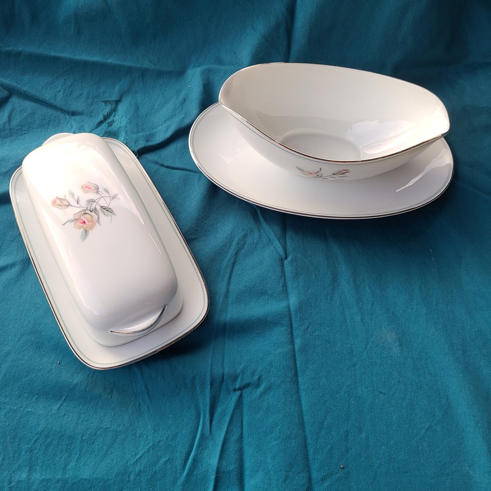 Noritake Margot 5605 Gravy Boat and Butter Dish Set White Rose Floral MCM Vintag